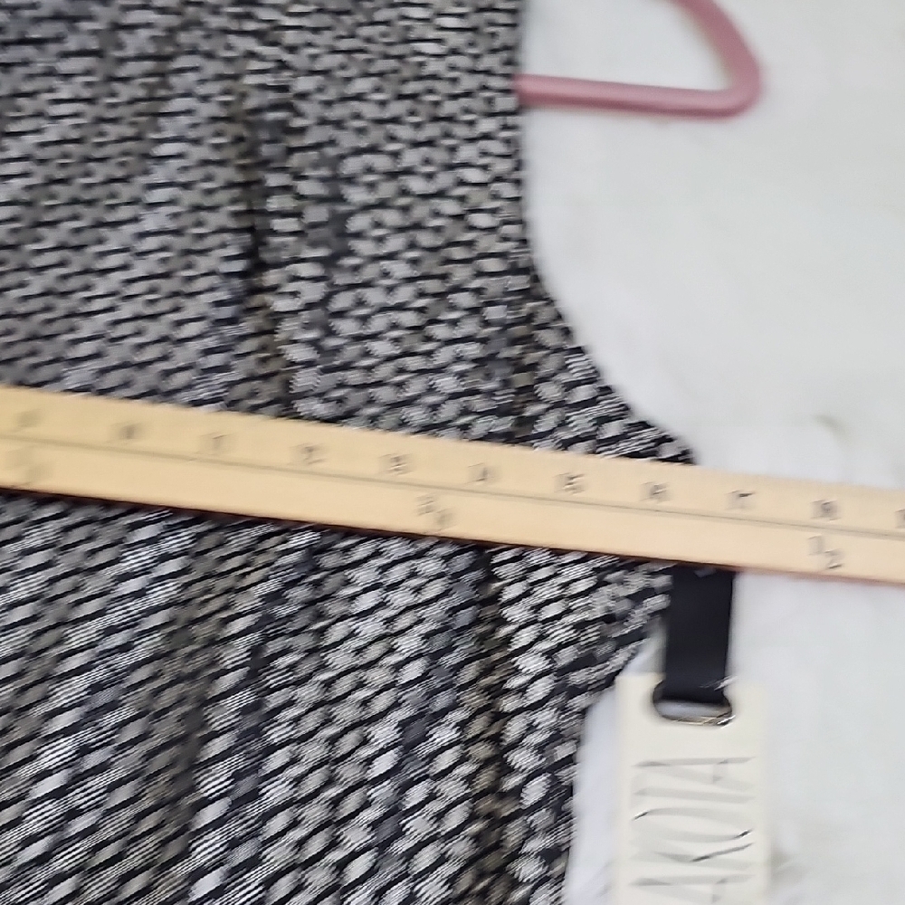 BB Dakota Monochrome Patterned Dress - Picture 7 of 15